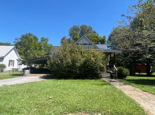 2 Cabot Ave, Gadsden, AL 35904