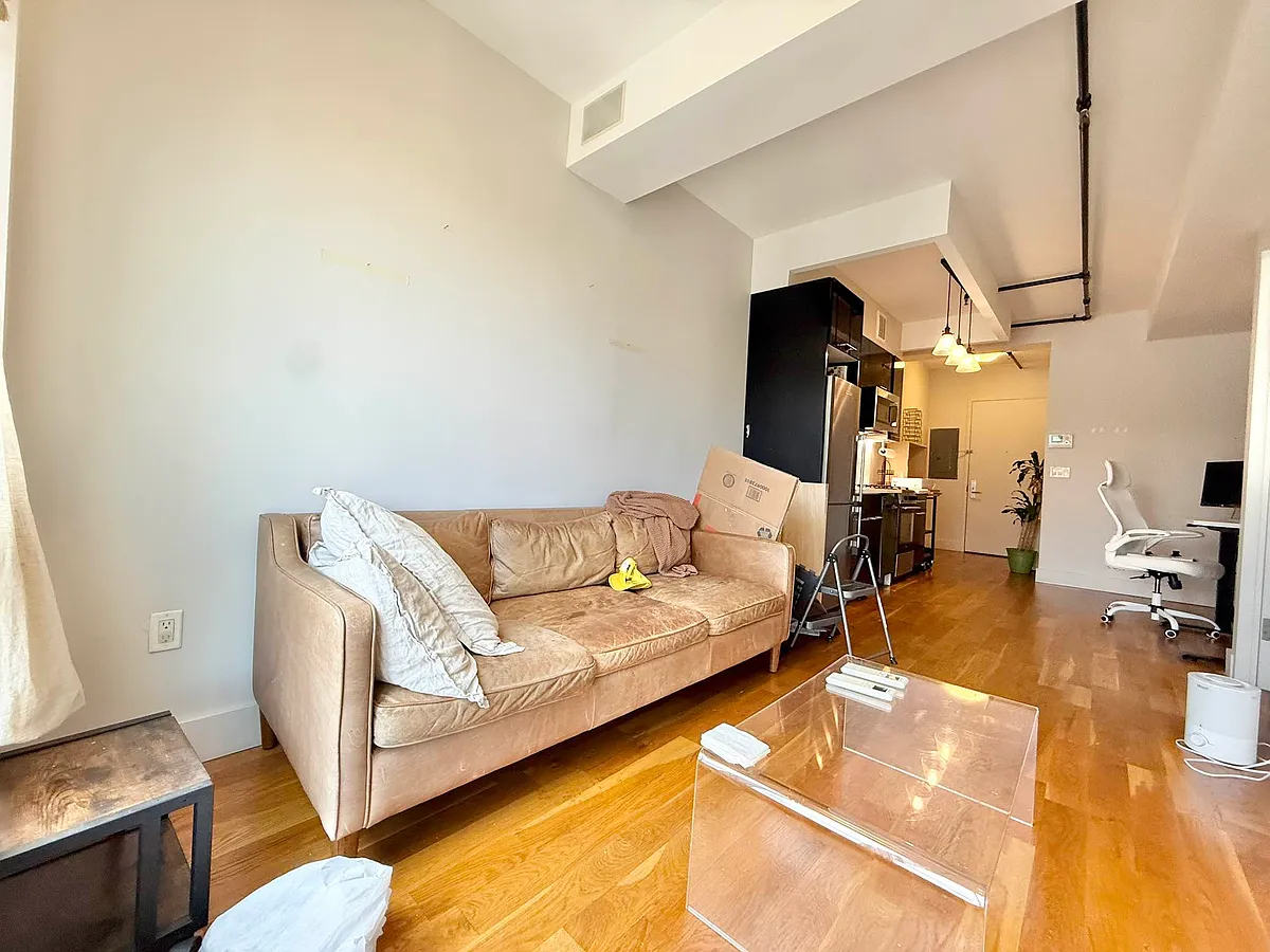 Building Photo - 880 Dekalb Ave #606