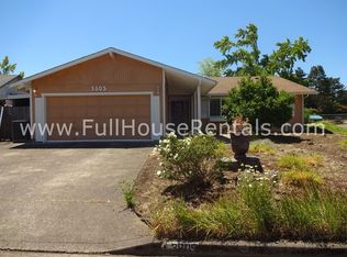 3805 Kevington Ave, Eugene, OR 97405
