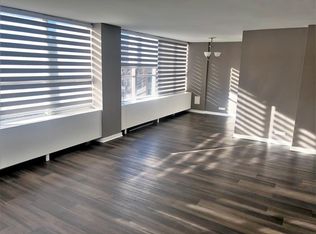 655 W Irving Park Rd APT 317, Chicago, IL 60613