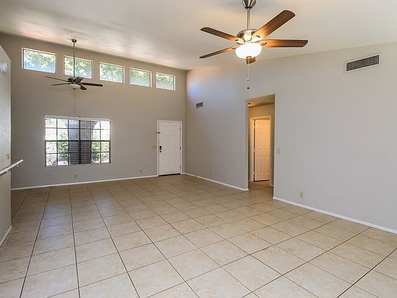 5th image of 4825 E Gary St