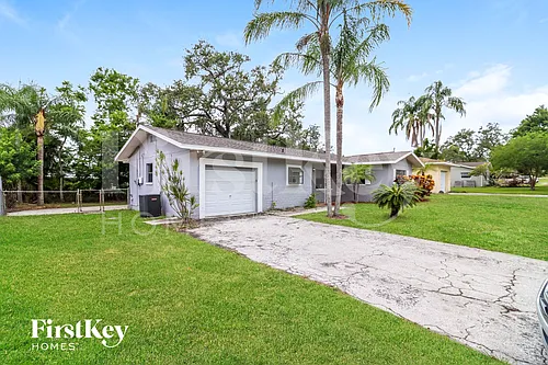 3342 Honeysuckle Rd Photo 1