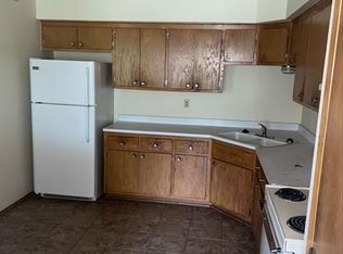 3859 N 76th St #8, Milwaukee, WI 53222
