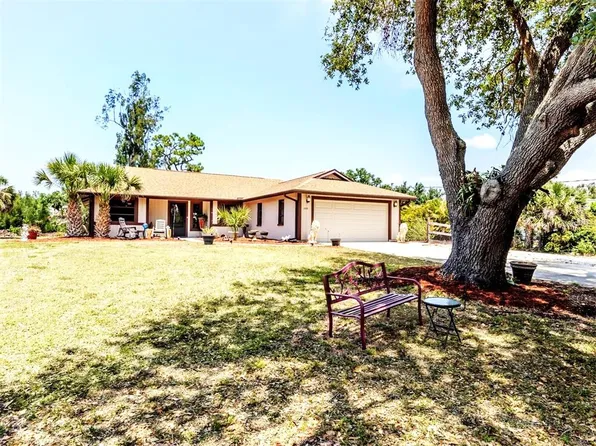 2331 Mission Valley Blvd, Nokomis, FL 34275