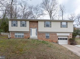 9816 Locust St, Glenn Dale, MD 20769