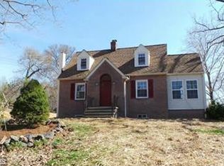 1414 Caledon Rd, King George, VA 22485