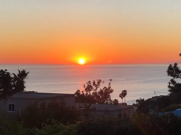 2647 Glenneyre St, Laguna Beach, CA 92651