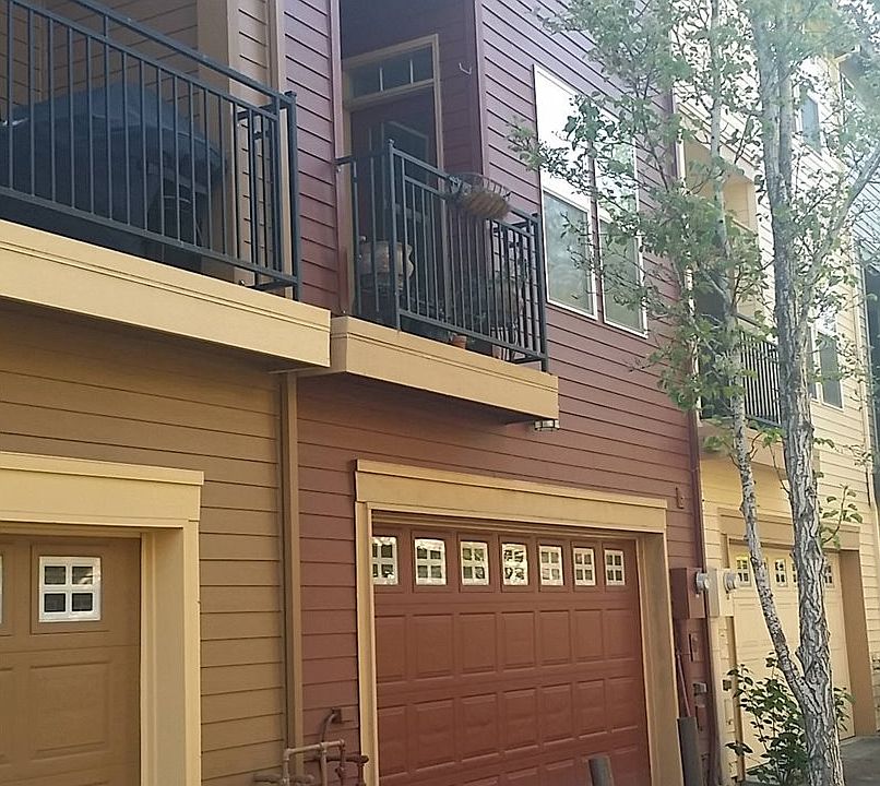 2nd image of 6025 NE Birch St