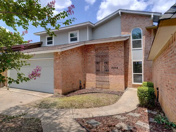 2004 Loma Verde Dr, Bedford, TX 76021