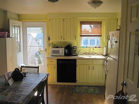 4th image of 109 Beach Plum Dr Unit A