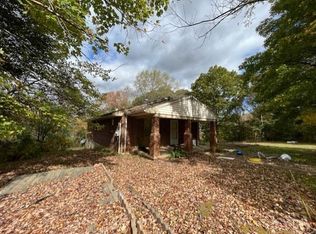 2748 Galts Mill Rd, Madison Heights, VA 24572