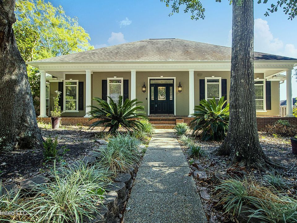1st image of 13357 Riverwalk Cir