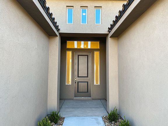 4th image of 533 Bracciano Dr