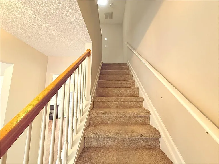40 Highoak Dr NE — Photo 10
