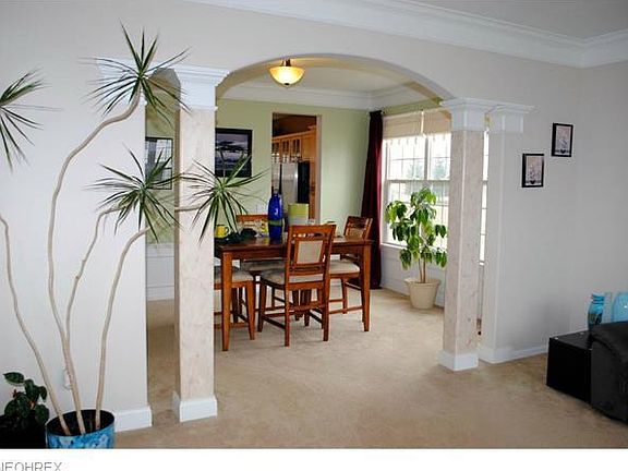 5th image of 3286 Darien Ln