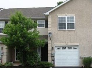 129 Fairway Dr, Collegeville, PA 19426