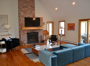 2138 Quechee Main St, Quechee, VT 05059