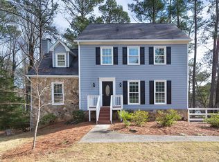 1308 Chesapeake Dr, Lilburn, GA 30047