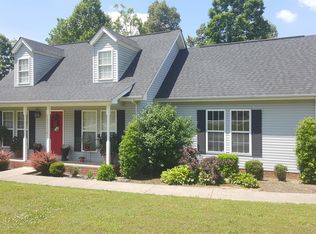 1030 White Bluff Rd, White Bluff, TN 37187