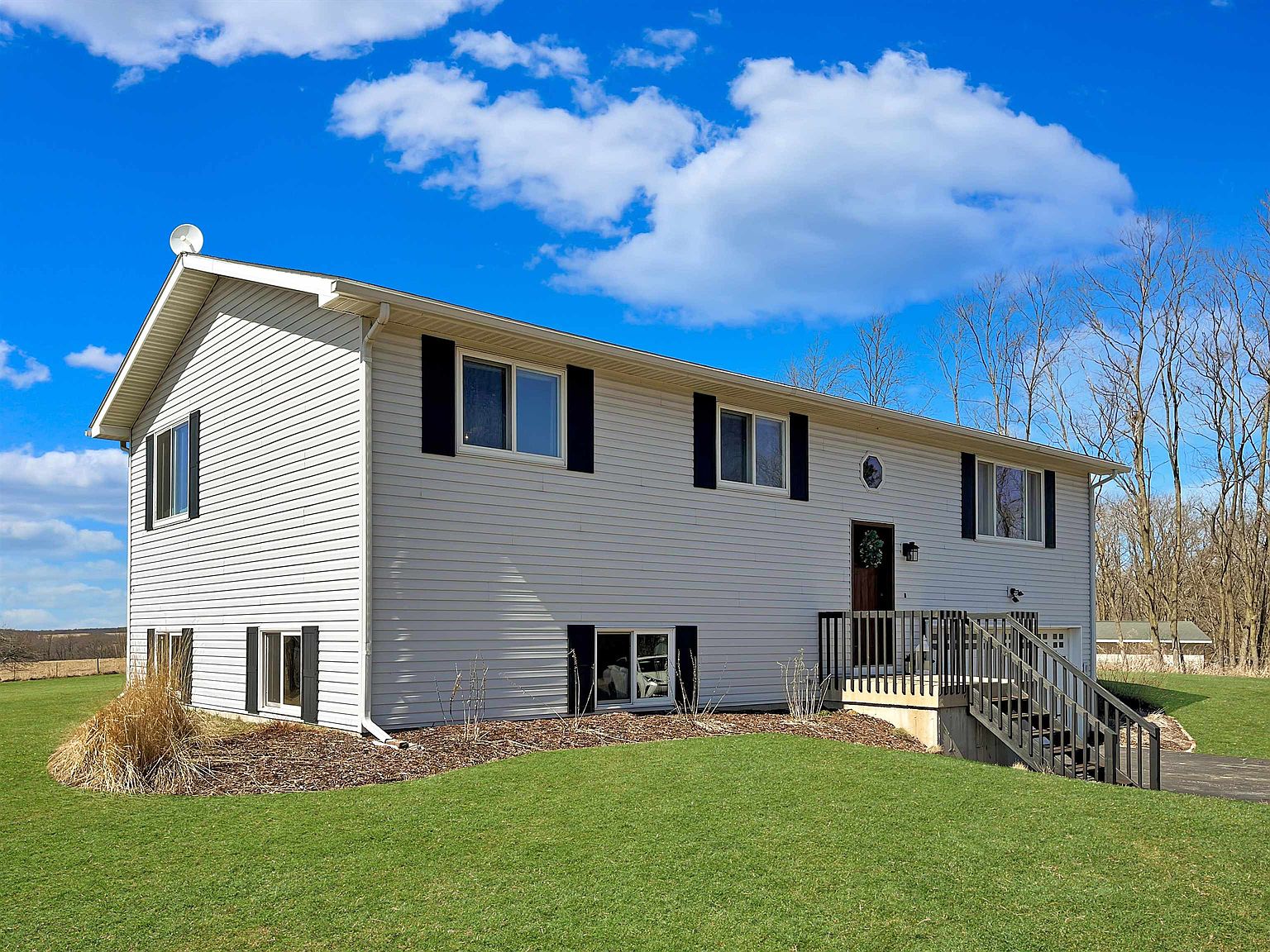 1932 Hidden Valley Dr, Lanark, IL 61046 Zillow