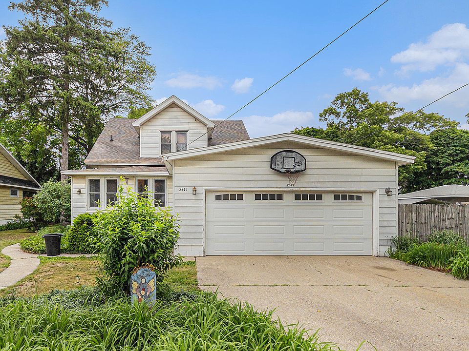 1st image of 2349 Lakeshore Dr