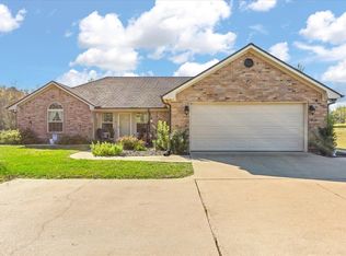 2197 Crystal Farms Rd, Tatum, TX 75691