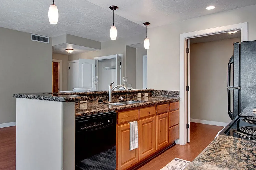 Bridges Apartment Homes — Photo 3