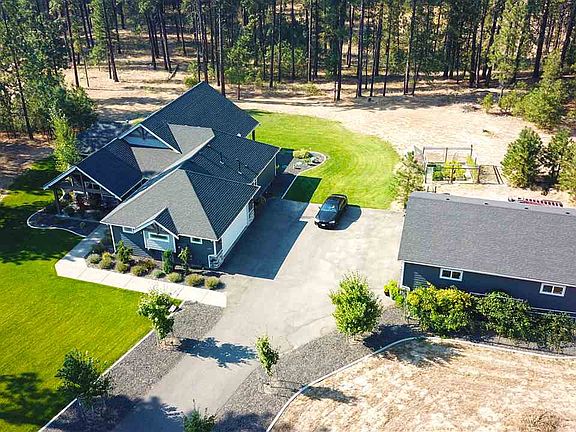 2nd image of 15006 N Country Ridge Ln