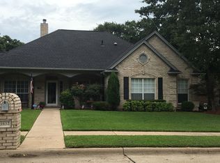 1632 Spinnaker Ln, Azle, TX 76020