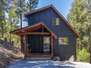 52046 Round Robin Dr, Idyllwild, CA 92549