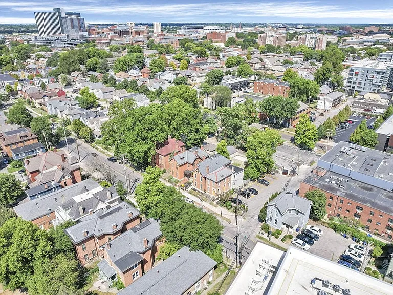 42 King Ave #A — Photo 12
