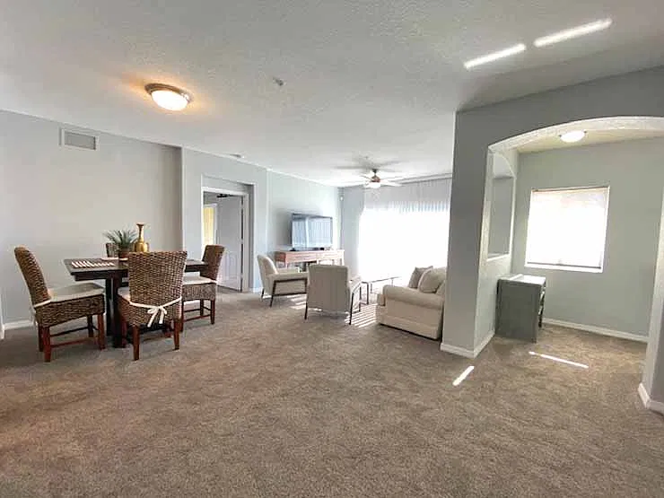 13180 Bella Casa Cir #276