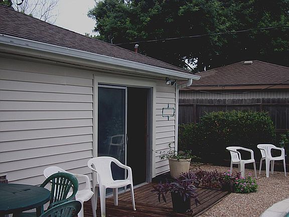 5th image of 7626 Braesdale Ln