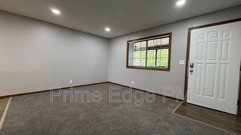 1 bed, 1.0 bath, 620 sqft, $725 — Photo 3