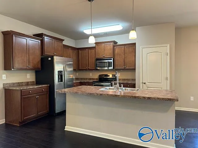 140 Clydesdale Ln — Photo 16