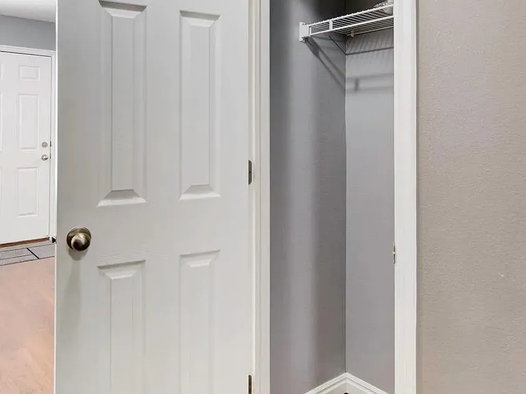 173 E Fiddlers Canyon Rd #11 — Photo 6