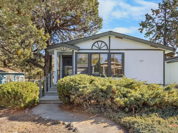 63704 Ranch Village Dr #97, Bend, OR 97701