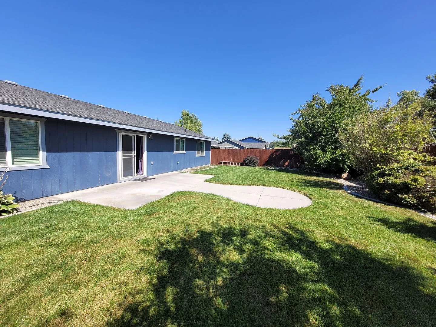 House in Garden Heights School District — Photo 2