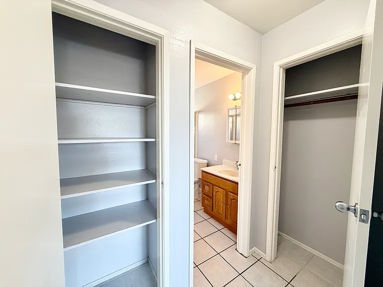10th Avenue Apartments — Photo 8