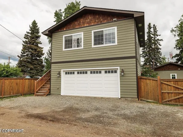 810 Dogwood St #B, Anchorage, AK 99501