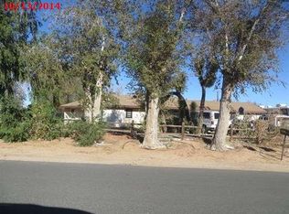 13776 Mohawk Rd, Apple Valley, CA 92307
