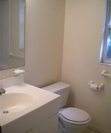 5th image of 5160 Frisco St #0