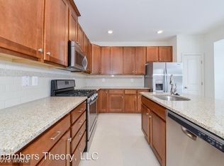 220 Natural Ter SW, Leesburg, VA 20175