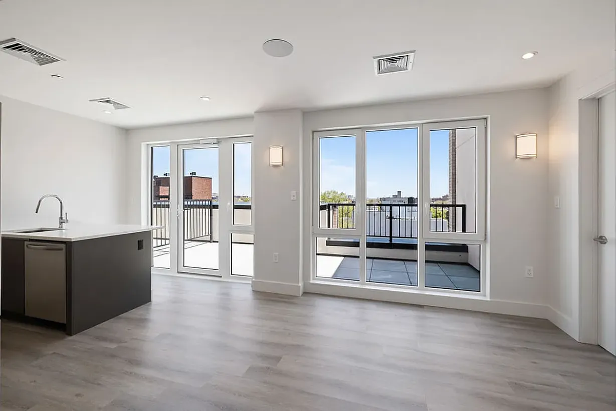 49 Veronica Place — Photo 1