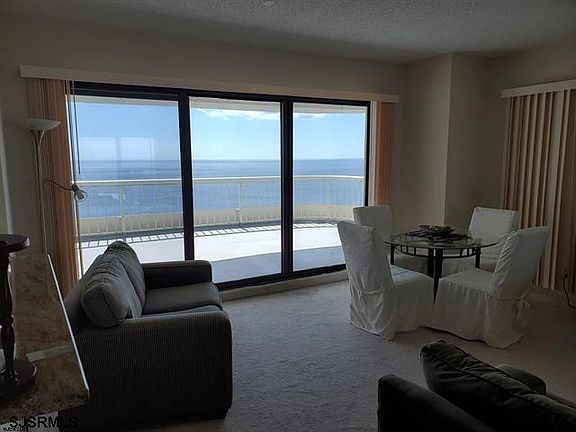 2nd image of 3101 Boardwalk #2710-1