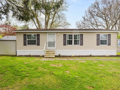 25 Patio Dr, Rochester, NY, 14625