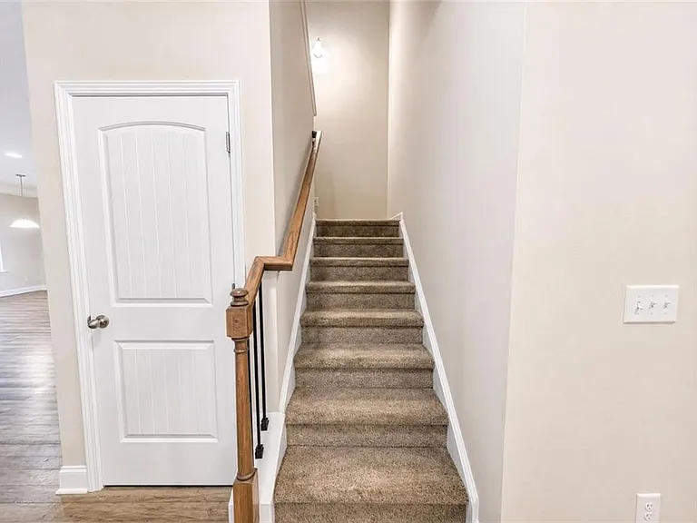 757 Laurel Cove Dr — Photo 19