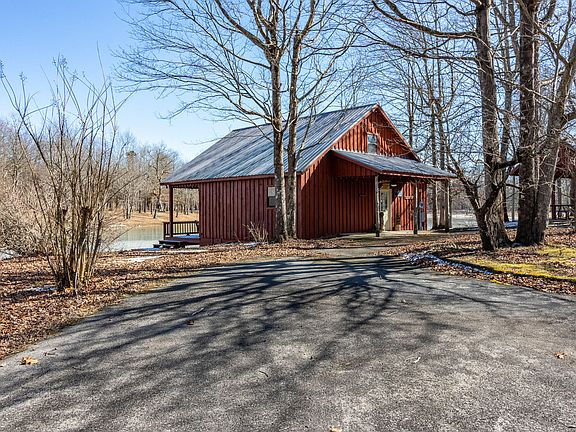 14th image of this home