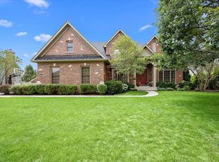 3N736 Herman Melville Ln, St Charles, IL 60175