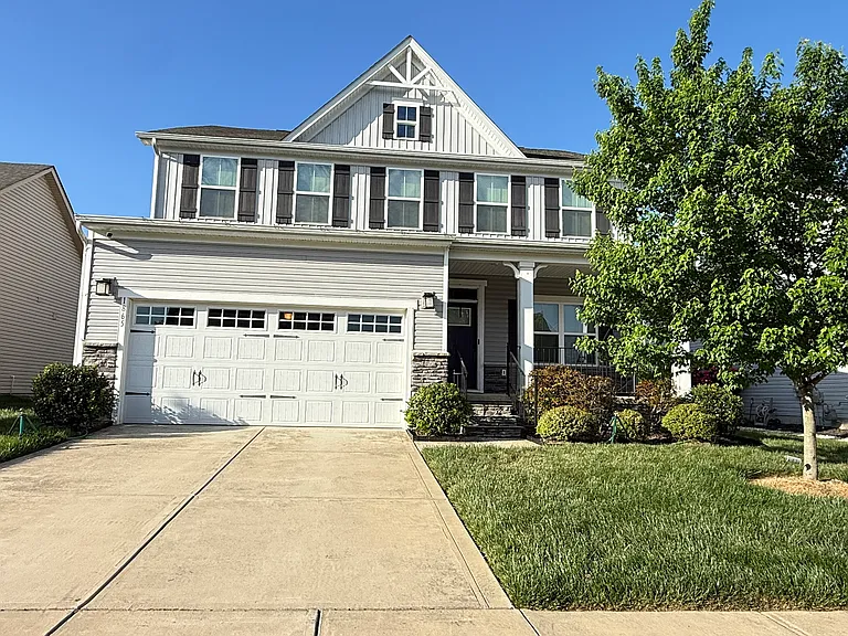 Scarbrough Cir SW — Photo 1